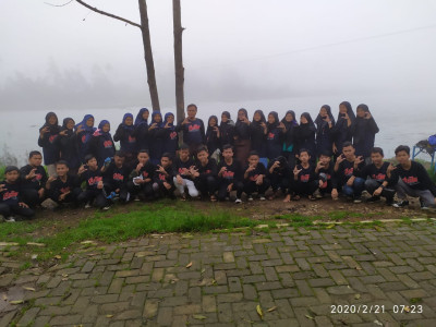 TOUR PERPISAHAN ANGKATAN IV (4) 